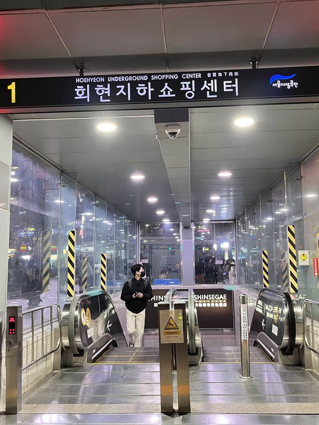 서울 명동 크리스마스 신세계백화점 미디어파사드