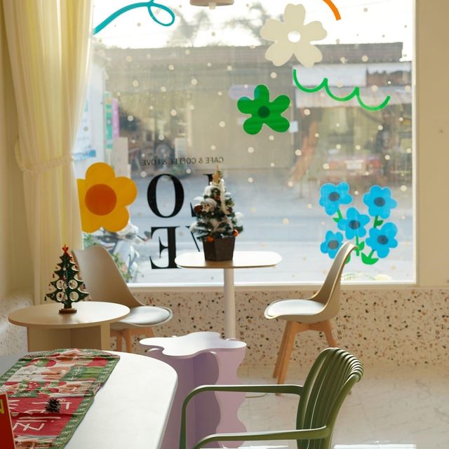  YOJU CAFE '요주 