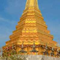 🙏ไหว้พระขอพรต้อนรับปีใหม่ วัดพระแก้ว🙏
