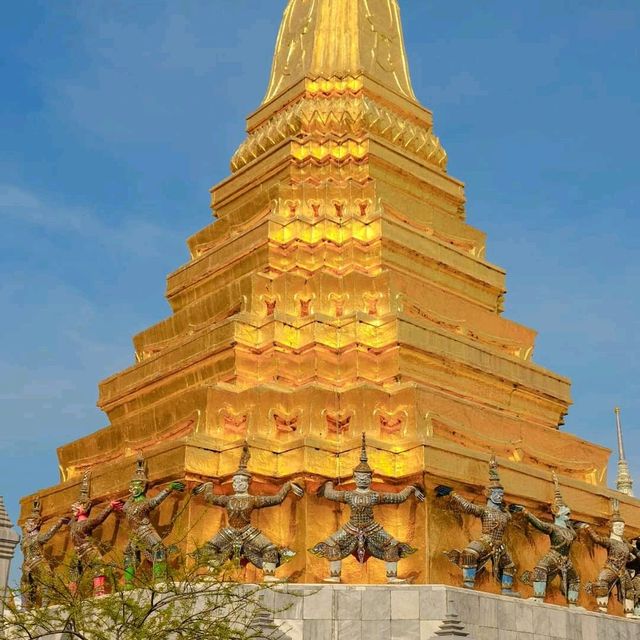 🙏ไหว้พระขอพรต้อนรับปีใหม่ วัดพระแก้ว🙏