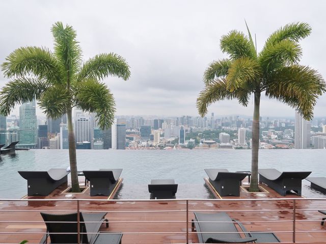 Marina Bay Sands Hotel Infinity Pool SG