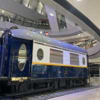 東方快車”Orient Express is coming to town”
