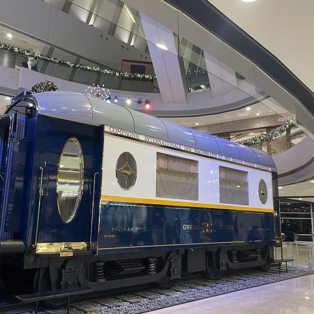 東方快車”Orient Express is coming to town”