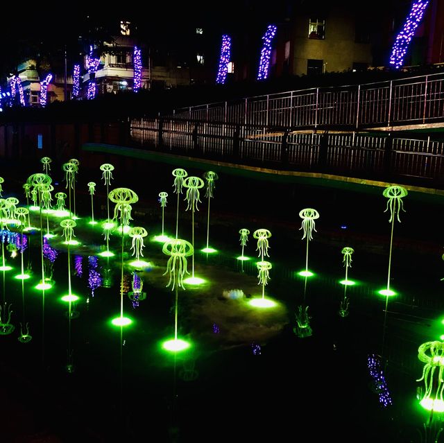 新莊幸福站🔮2022新北鯨彩中港光雕展🤩越夜越美麗✨