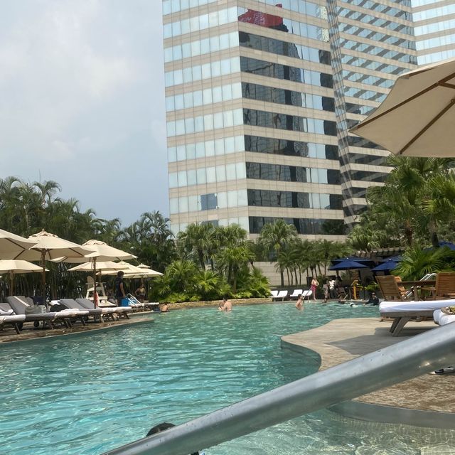 2022 birthday swimming @ Hyatt 