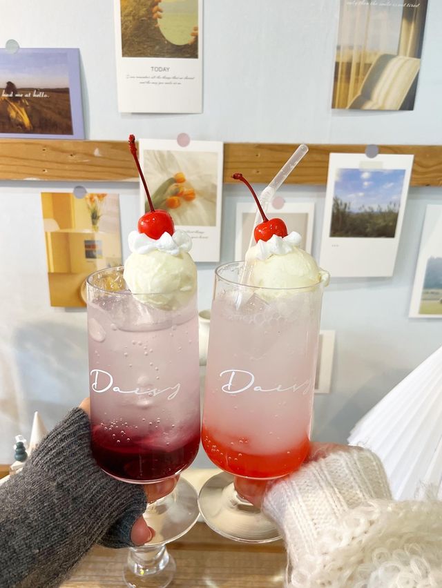 【北九州カフェ】韓国っぽカフェで推し活🍒