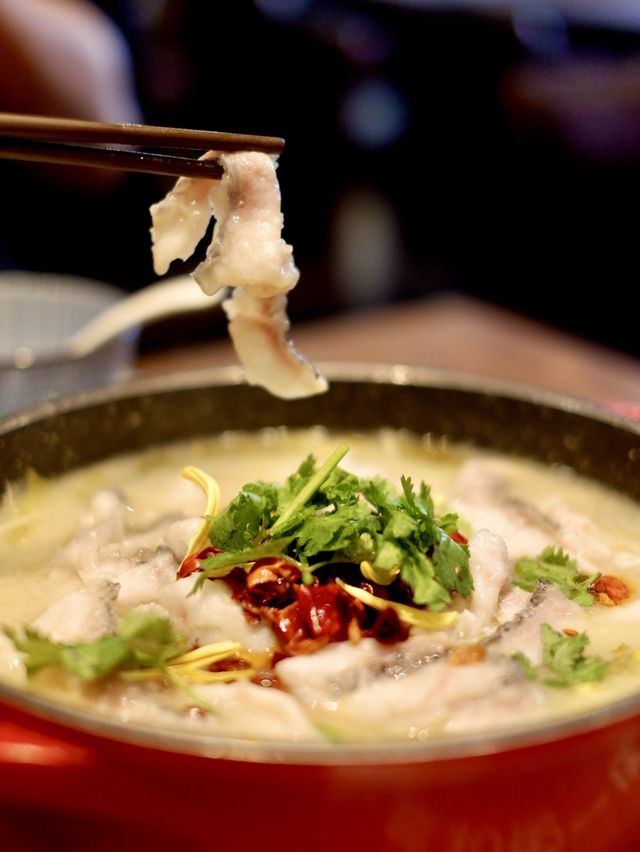 又係我最愛食既酸菜魚
