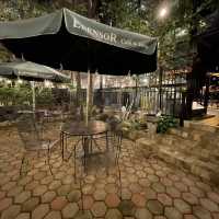 Edensor Hills Villa & Cafe, Sentul