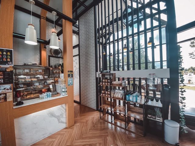 คาเฟ่ในปั๊ม สะดวกมากเว่อร์ 🤩