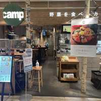 野菜を食べるカレーcamp博多店