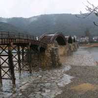 山口県の木造建築の橋は美しい！錦帯橋