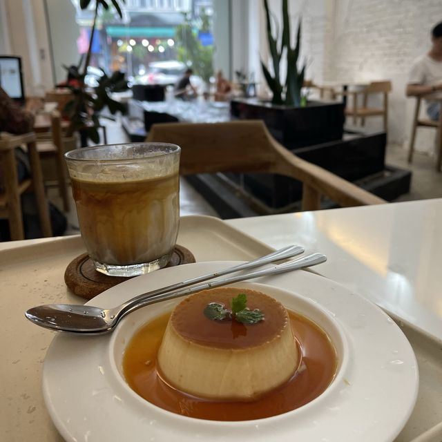 ROOF Pudding & Cafe🍮