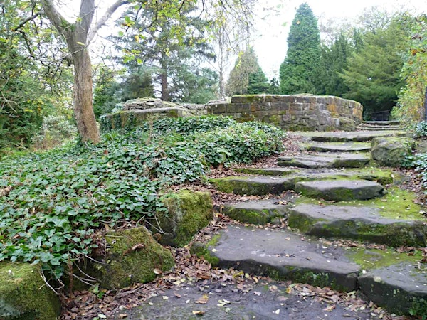 Dunfermline Audio Tour: Dunfermline's Historic Tapestry Tour | Malcolm's Tower