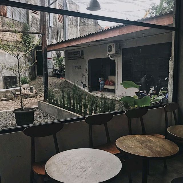 BOX COFFEE
