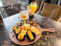 Executive lounge for all guests