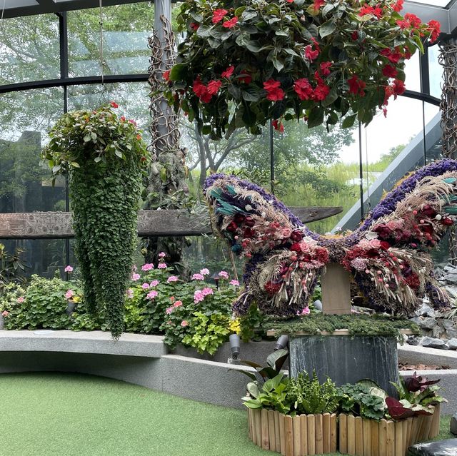 In a flower dream at Floral Fantasy
