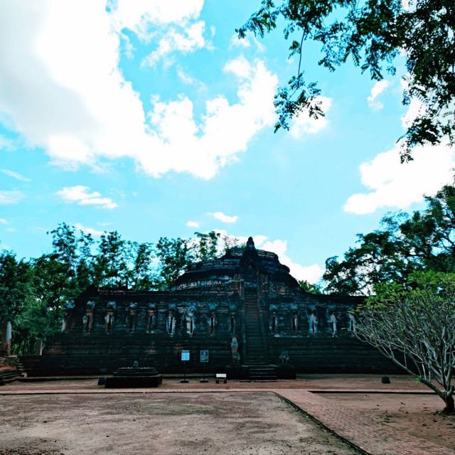 อุทยานประวัติศาสตร์กำแพงเพชร