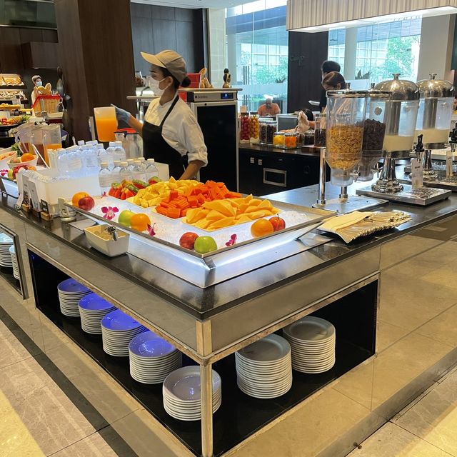 เรียบหรูไปกับ PULLMAN KINGPOWER รางน้ำ