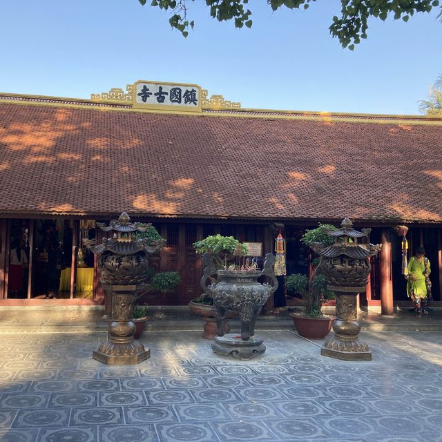 【ハノイ】湖に浮かぶ美しいお寺🛕