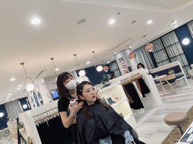 臺中探店 照像館 Holo+FACE 台中店 - 韓式證件照/大頭照/求職照/形象照/空服應試照