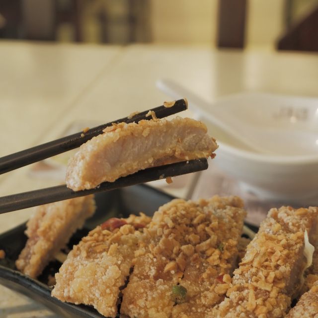 歌賦街隱蔽上海菜，午市套餐很豐富 