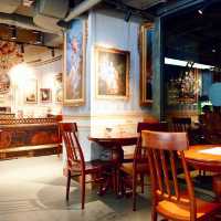 🇬🇧品牌復古英倫風 - Vivienne Westwood Café