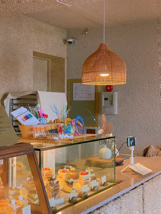 로프탑 오션뷰가 예쁜 CAFE BASE