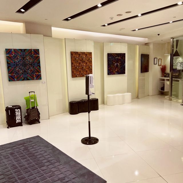 捷運出口超方便住宿｜新驛旅店西門店｜簡單便宜又舒適