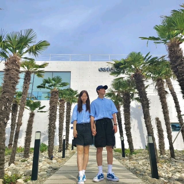 오션뷰가 한 눈에 펼쳐지는 거제카페 "글래씨스"