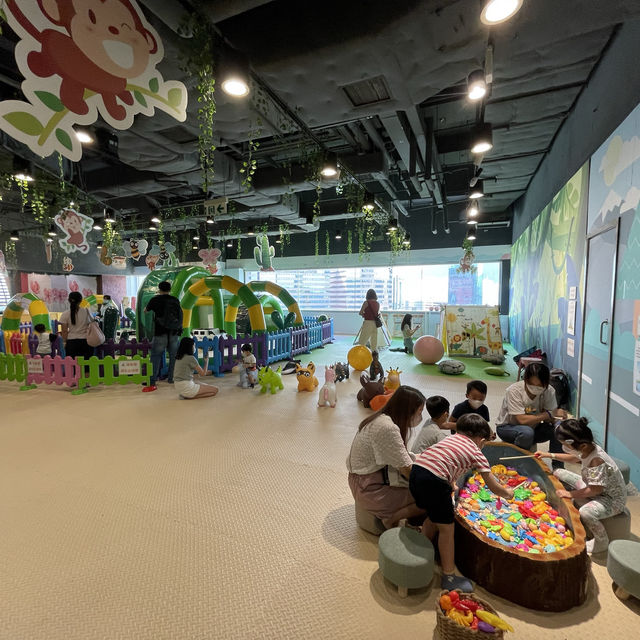 有啲中伏嘅新playhouse 