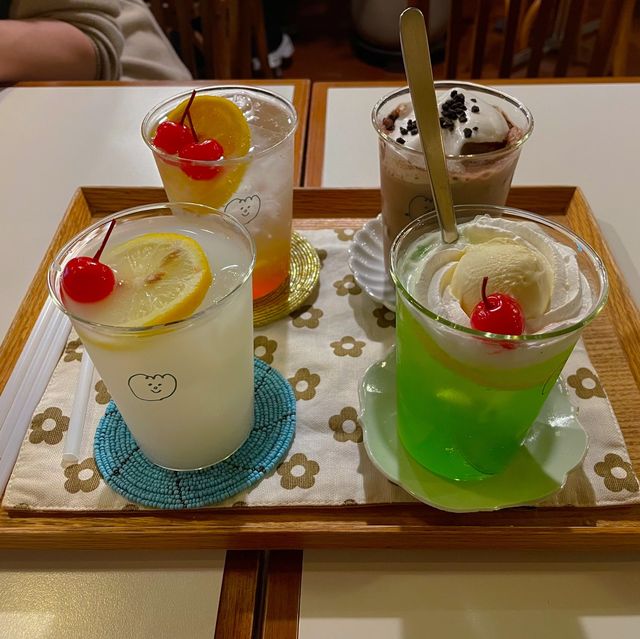 따뜻한 일본 감성의 카페 연남모멘트커피☕️
