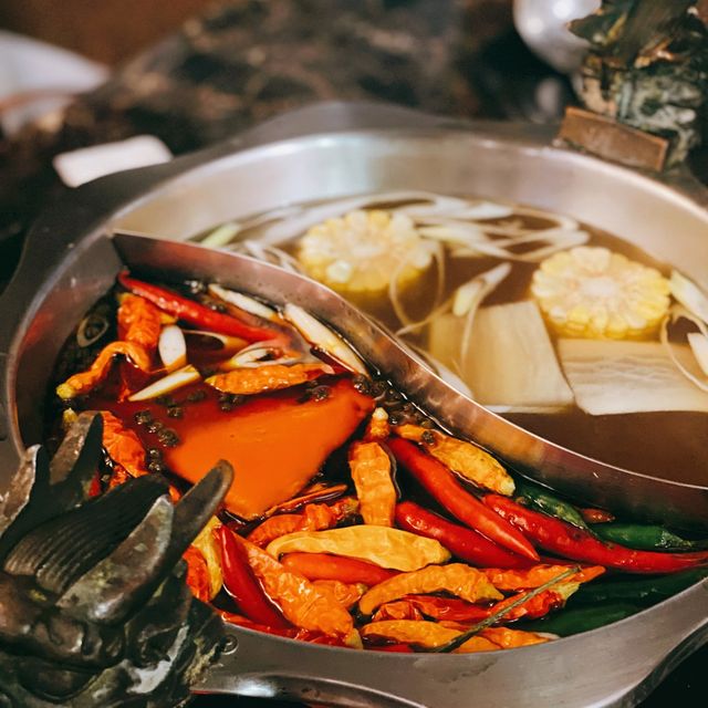 "旺角天下糧倉牛肉火鍋"