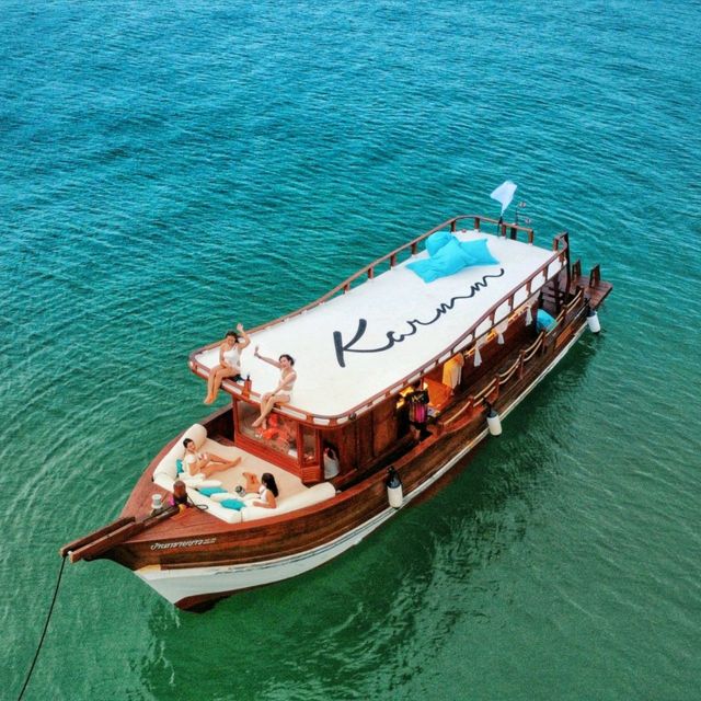 แนะนำเรือไม้คลาสสิคสุดชิค ล่องเรือดูทะเลสวยๆ