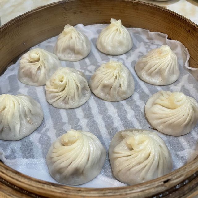 台北市中正區 ｜ 黄龍莊