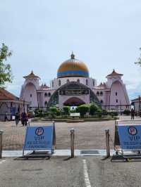 Melaka Straits Mosque 🕌✨