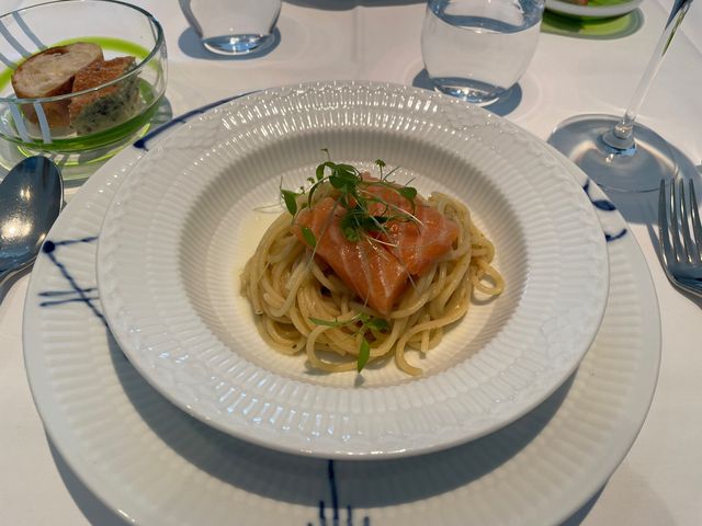 エレガントな店内で、美味しいランチを💓