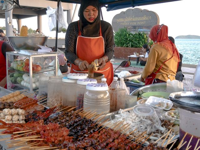 Street Food แหลมพันวา