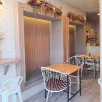 Mongni Cafe' X Khonkaen ここに カフェ 🧋🧋