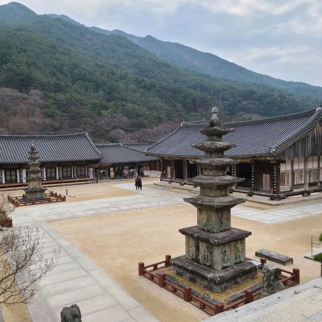 지리산 대표사찰 화엄사