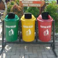 Bambu Ungu Resto, Funny Quotes here & there