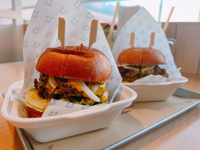 超好食漢堡包🍔配日落🌄加海景❤️