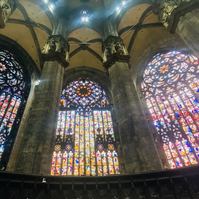 INTERIOR OF THE MASSIVE DUOMO