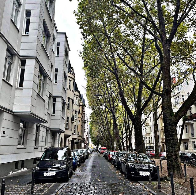 The other side of Cologne 
