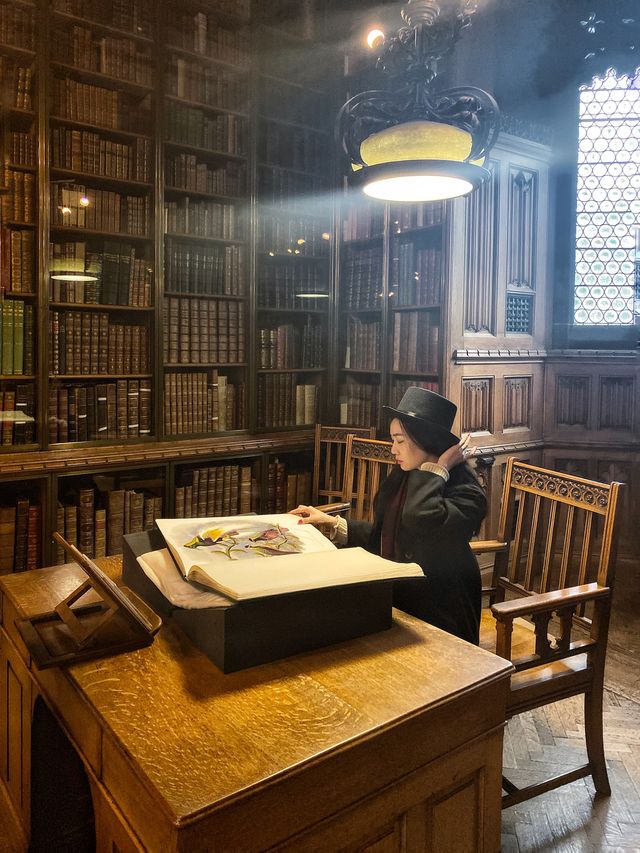 🇬🇧 The John Rylands Library, Manchester