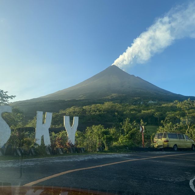 Mayon  Skyline in Tabacco