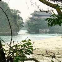 기원전 만들어져 지금까지 사용되는 엄청난 수리시설, 도강언(都江堰)