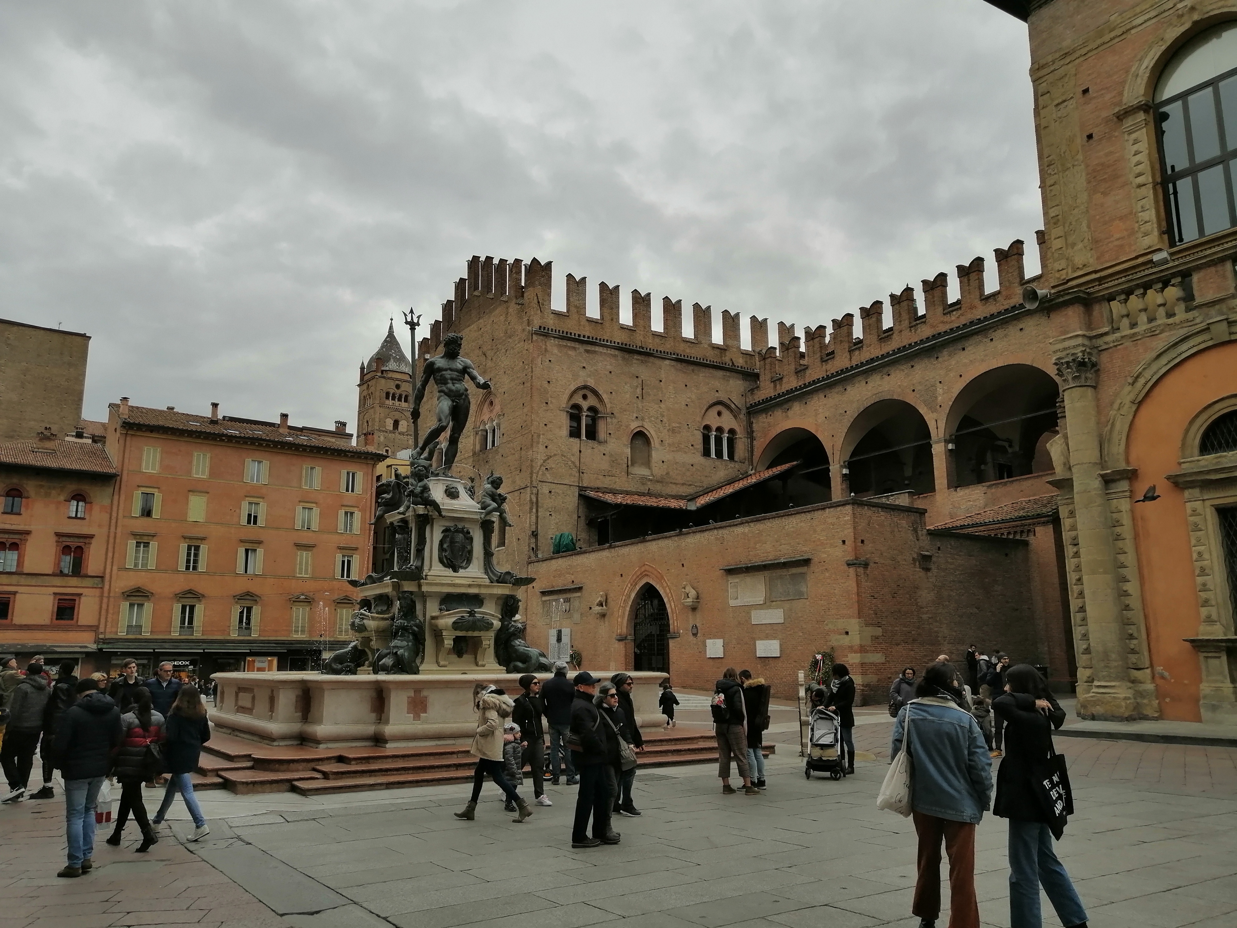Bologna - A foodie heaven for traveler | Trip.com Bologna Travelogues