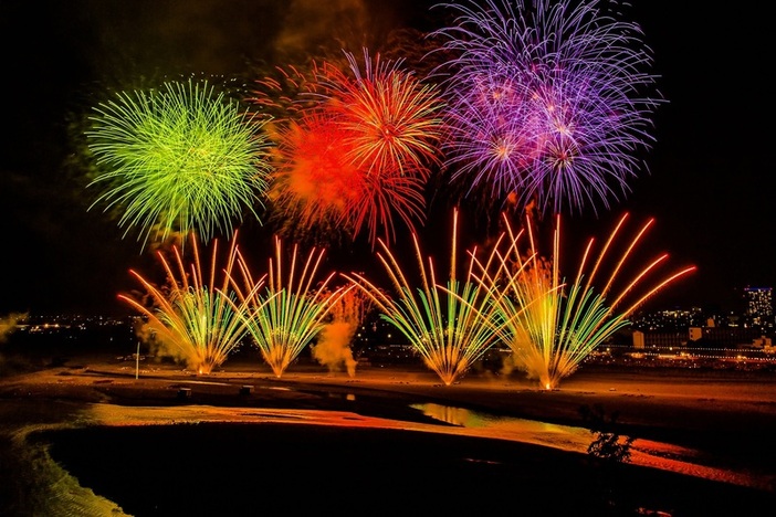Abekawa River Fireworks Festival: Hanabi Festivals (Fireworks Festival) 2024 | Abekawa Riverside