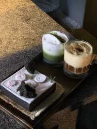 💡☕️ 가로수길에서 핫한 카페, "청수당" ☕️💡