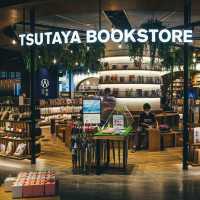 TSUTAYA BOOKSTORE 蔦屋書店南港店